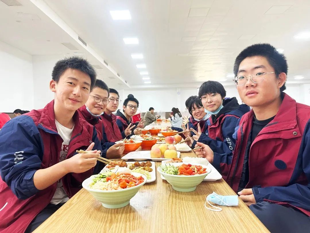 IMG_8948.HEIC.JPG 图片