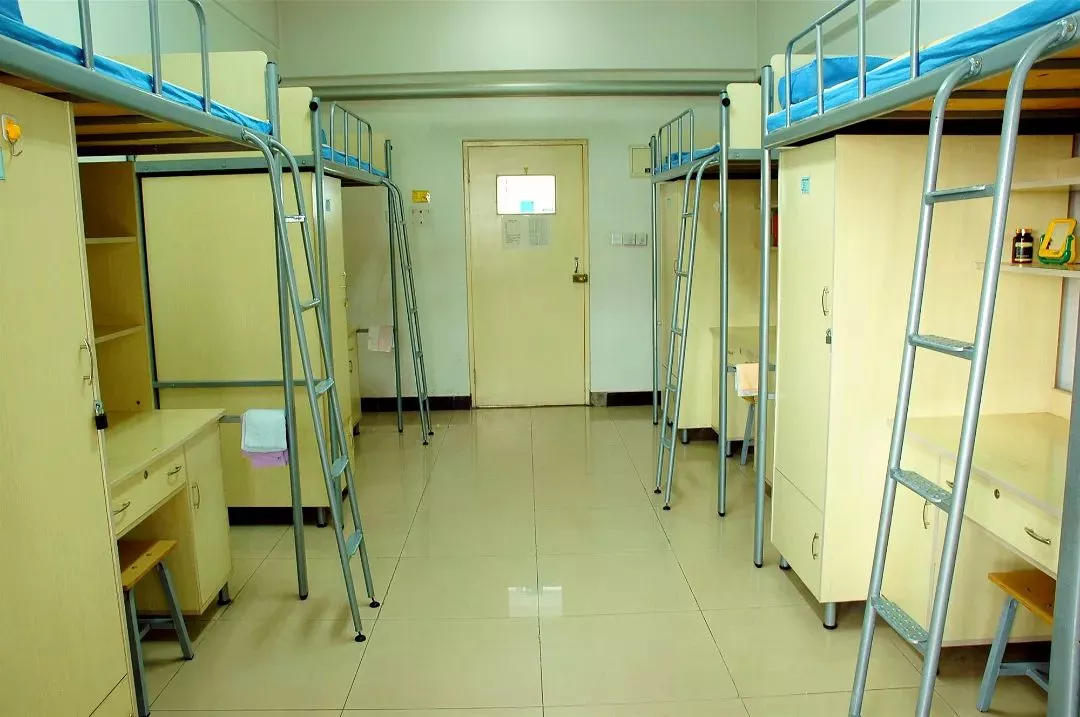 13.学生公寓 (3).JPG 图片